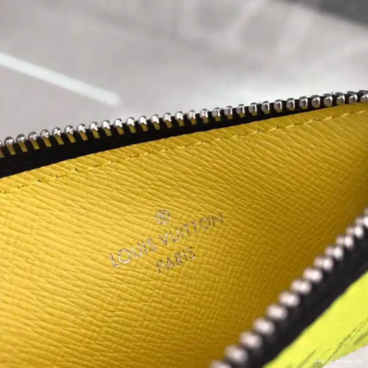 Official Brother Sam Bags LV 19T1L0667 0612